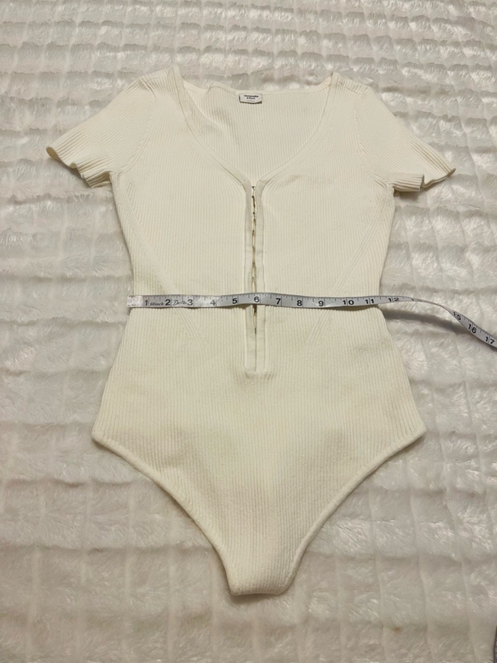 Abercrombie & Fitch Cream Ribbed  Bodysuit Womens size L - Picture 9 of 11